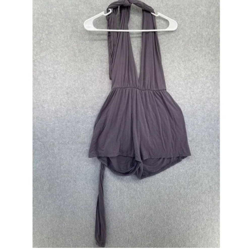 Lulu's Convertible V-Neck Purple Romper NWOT - Picture 8 of 11